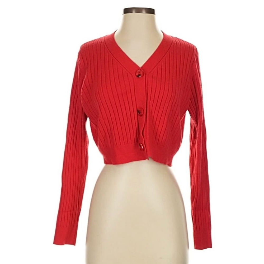 NWOT. Women's Long Sleeve Cropped Cardigan Sweater. Red. Small.